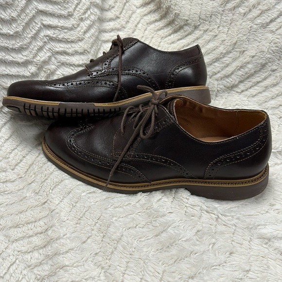 COLE HAAN  GRAND OS OXFORD Dark Brown, Wingtip Oxford Lace Up Shoes, 10.5 M EUC main image 6